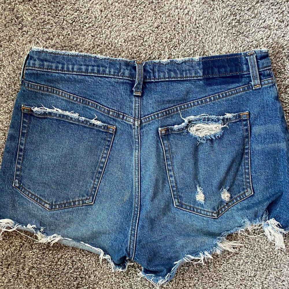 Abercrombie & Fitch